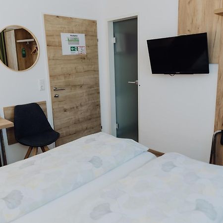 Pension Kinzl Mit E-Ladestation Offenhausen Exteriör bild