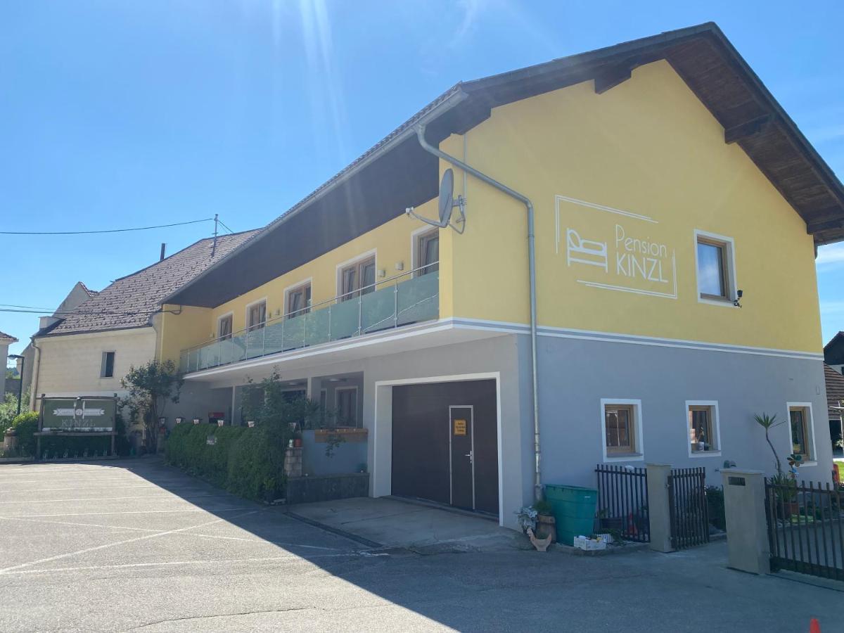Pension Kinzl Mit E-Ladestation Offenhausen Exteriör bild