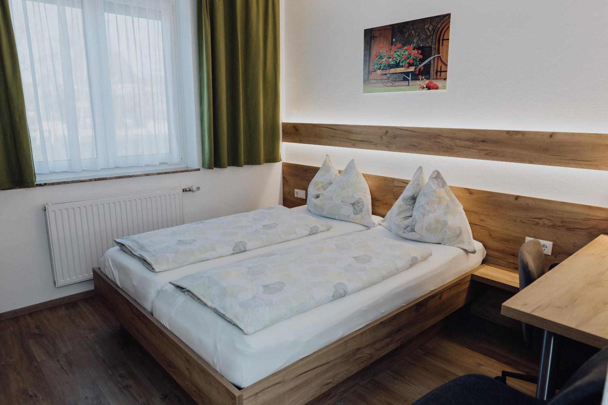 Pension Kinzl Mit E-Ladestation Offenhausen Exteriör bild